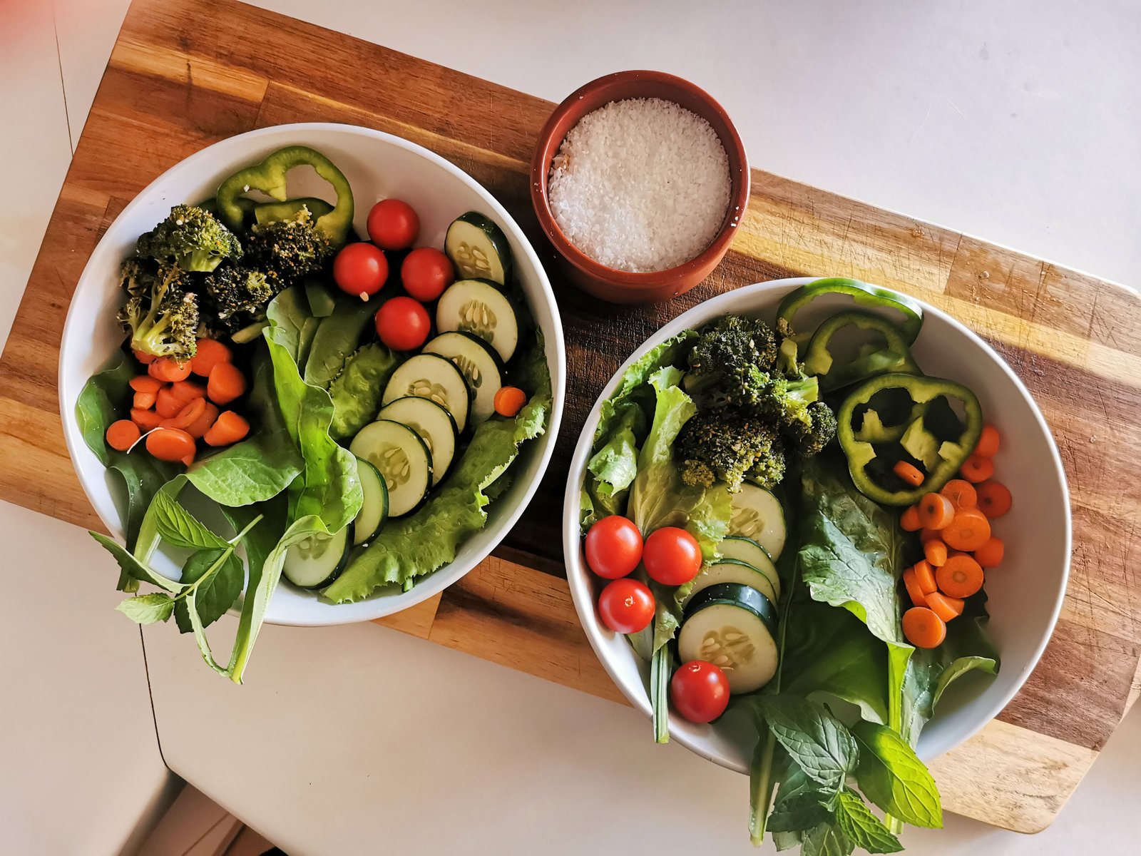 Fresh salad with dressing