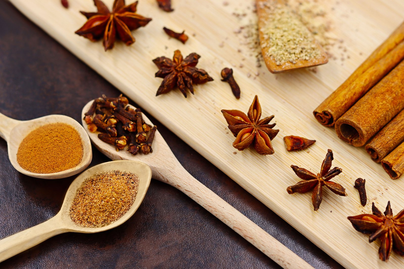 Richly coloured ground spices